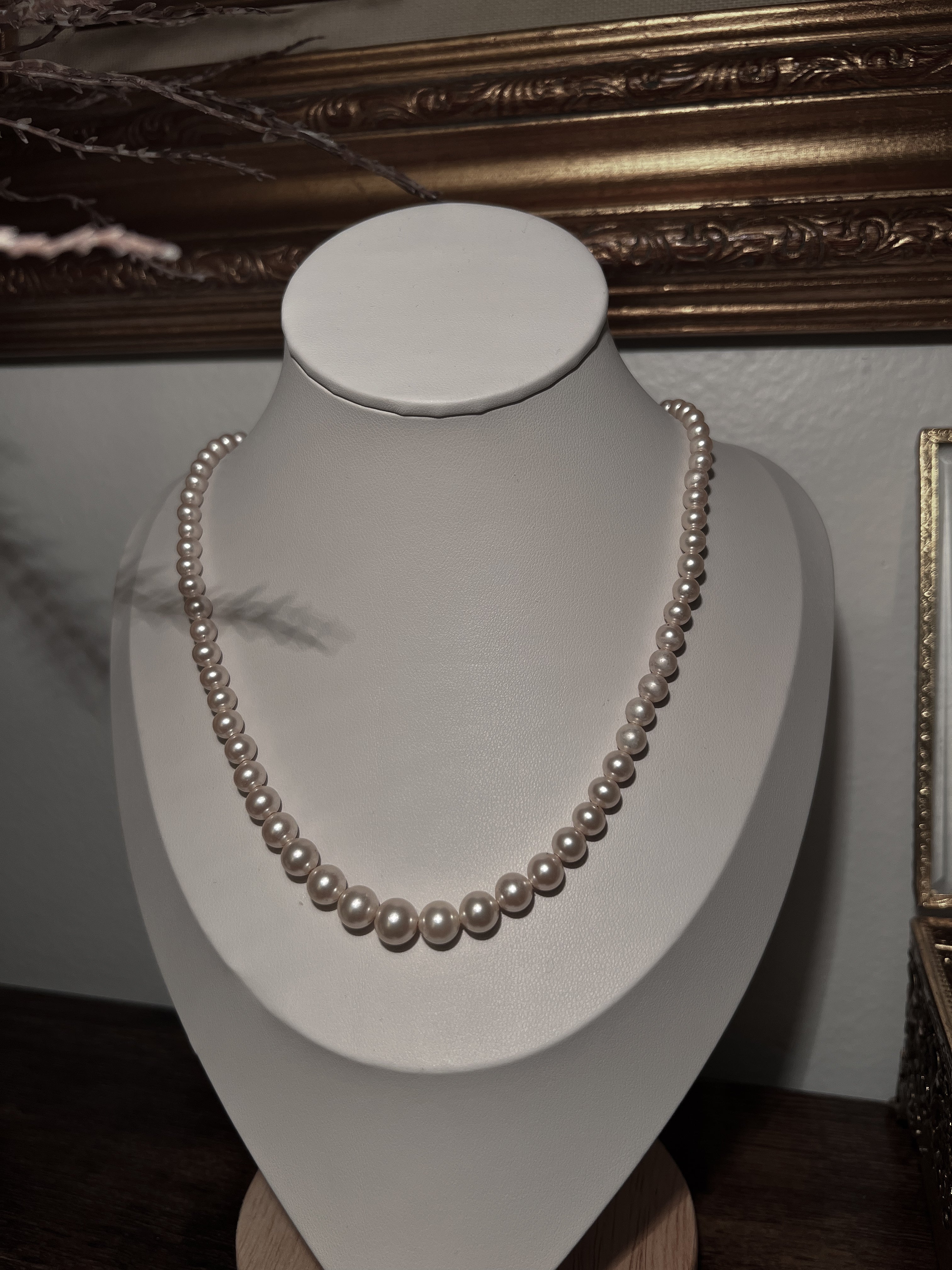 VAIGE One of One | Vintage pearl necklace